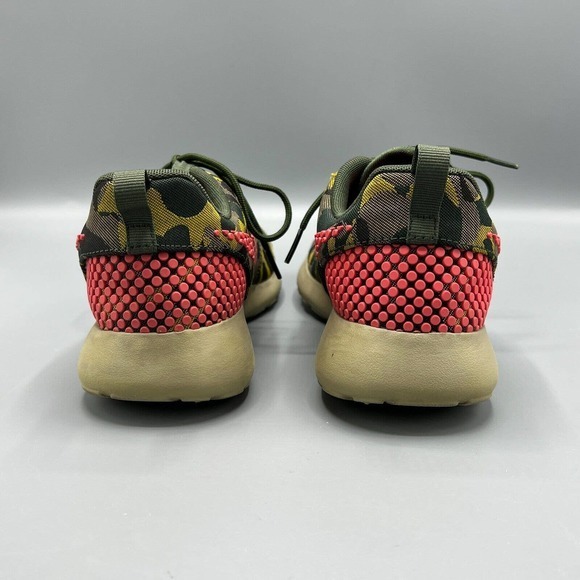 Nike Women’s Roshe One Premium Plus Camo‎ Running Shoes 807614-083 Size 7.5 - Picture 7 of 9